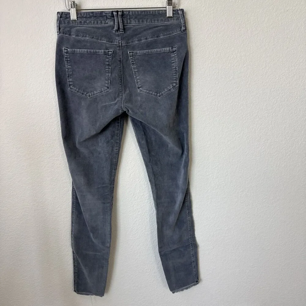 Abecrombie & Fitch Women’s Corduroy Mid Rise, Super Skinny Jeans, size‎ 26